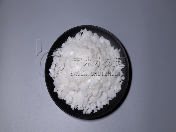 片堿作為PH調節劑不可或缺